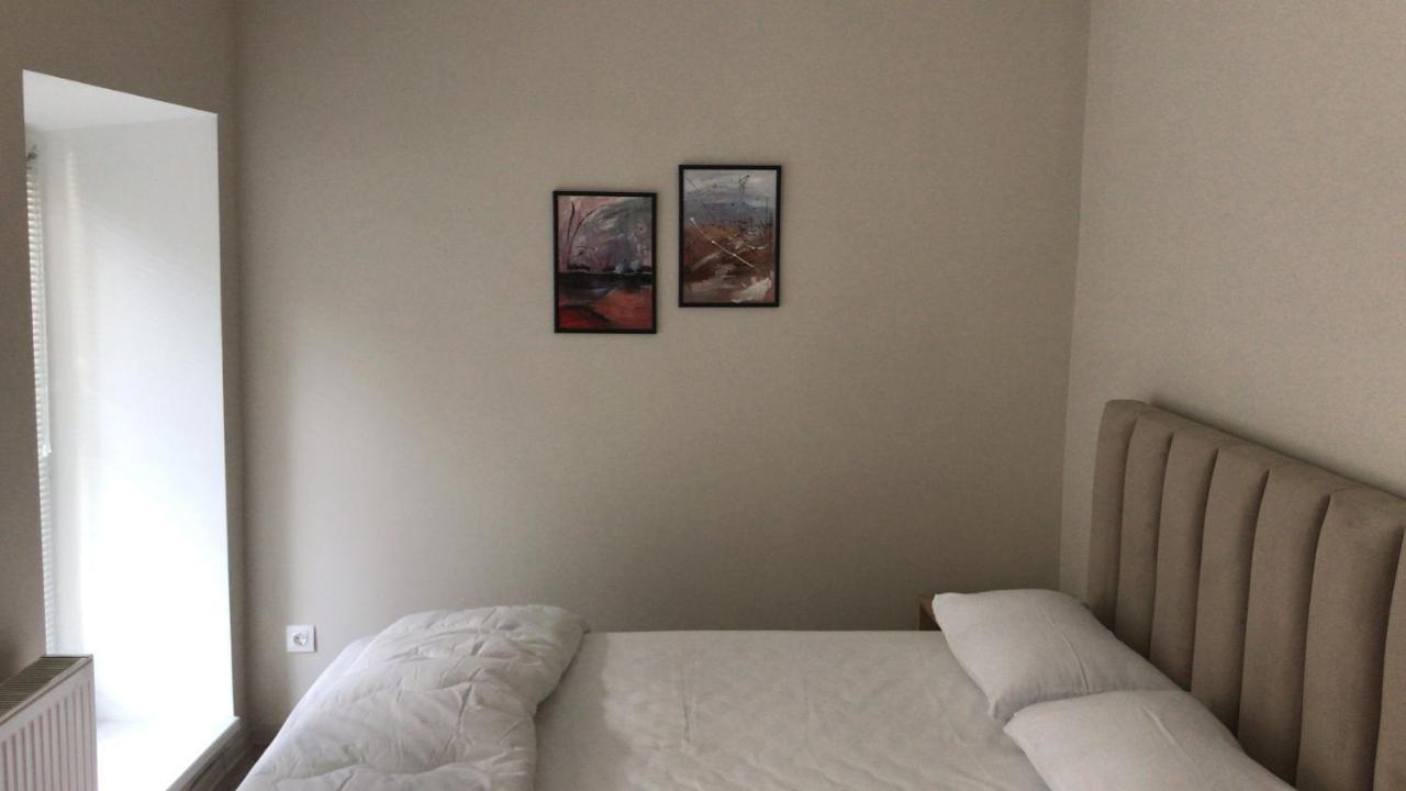 D And D Hotel Tbilissi Extérieur photo