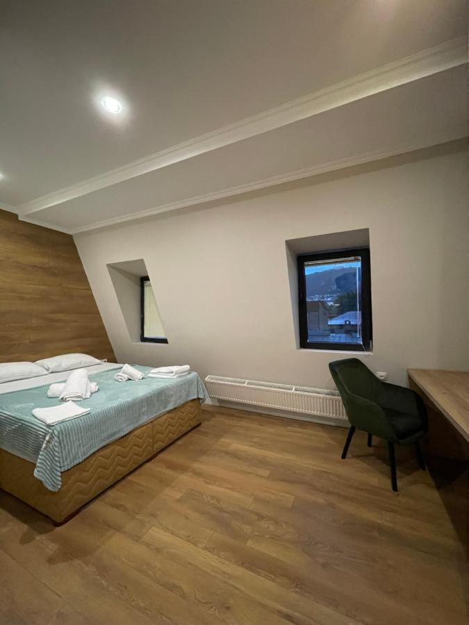 D And D Hotel Tbilissi Extérieur photo